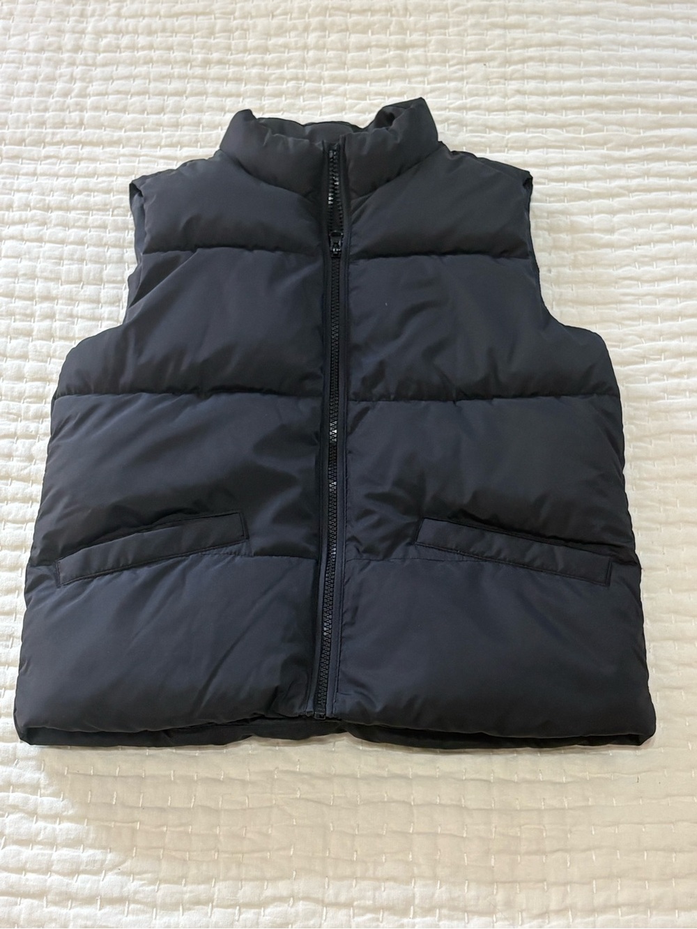 Boys Old Navy Black Puffer Vest with White Label